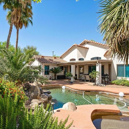 Cobblestone Corner Villa Gilbert Exterior photo